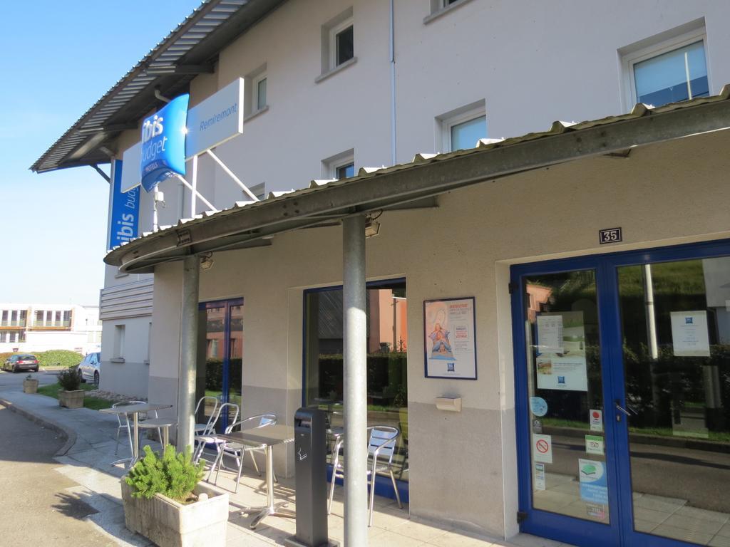 Ibis Budget Remiremont Bagian luar foto