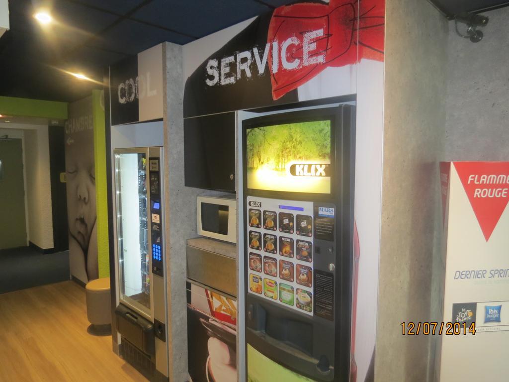 Ibis Budget Remiremont Bagian luar foto