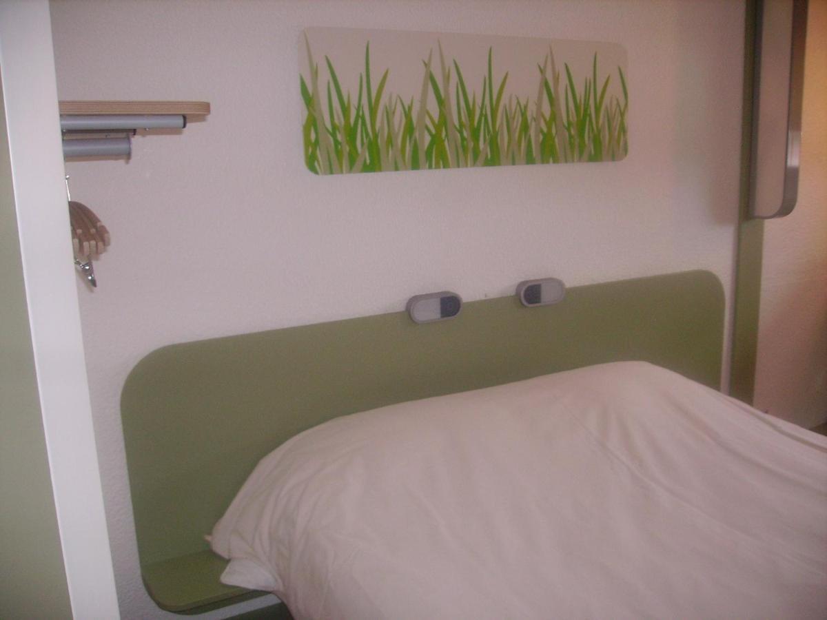 Ibis Budget Remiremont Ruang foto